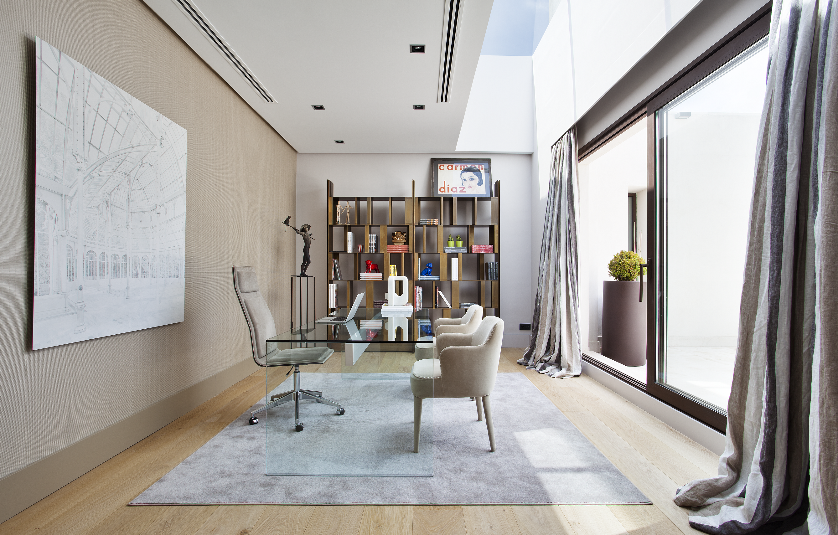 mesas-escritorios-lujo-oficinas-diseno