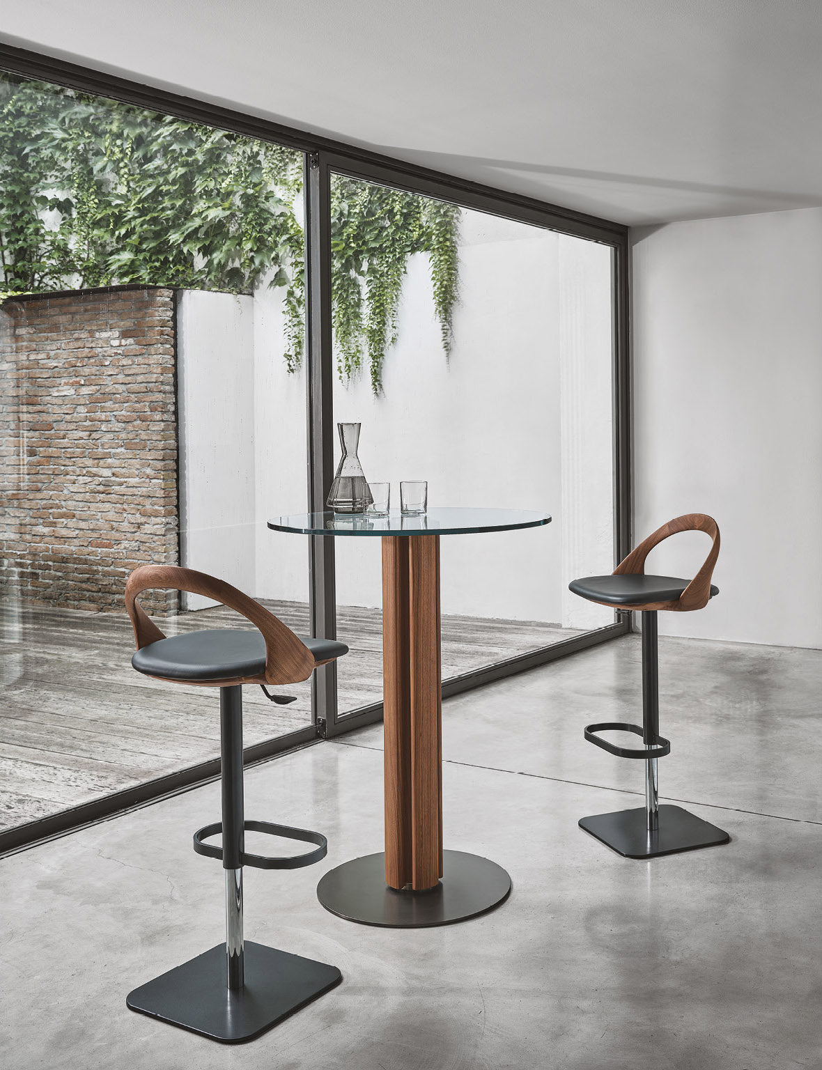 Ester Sgabello Lift Stool