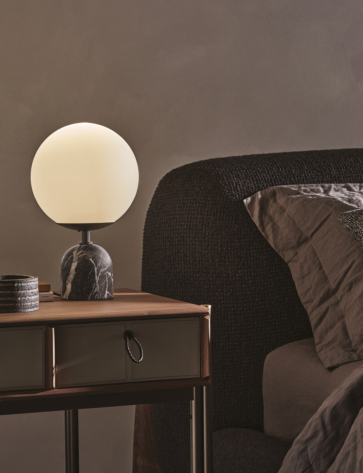 Ekero Lamp Table Lamp