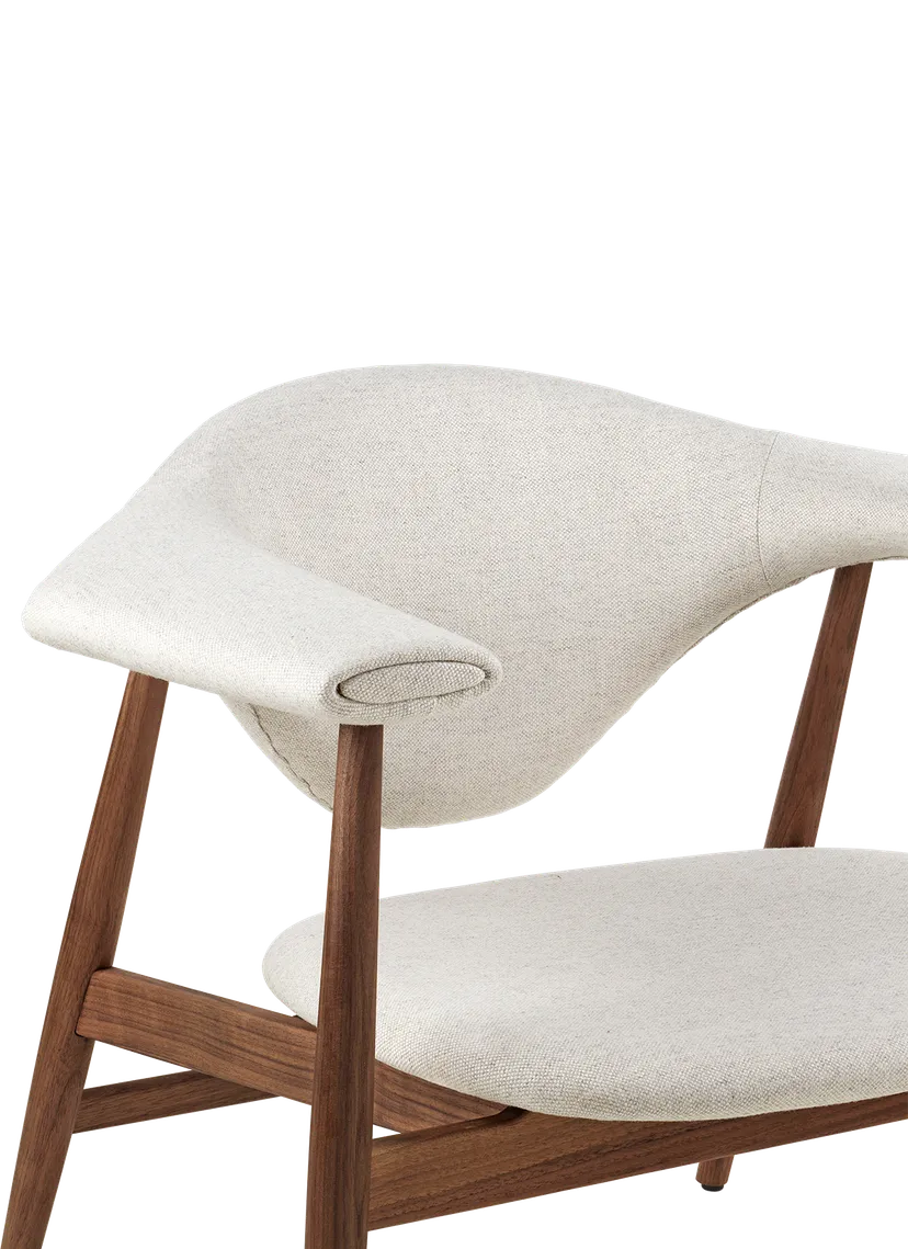 Masculo upholstered armchair
