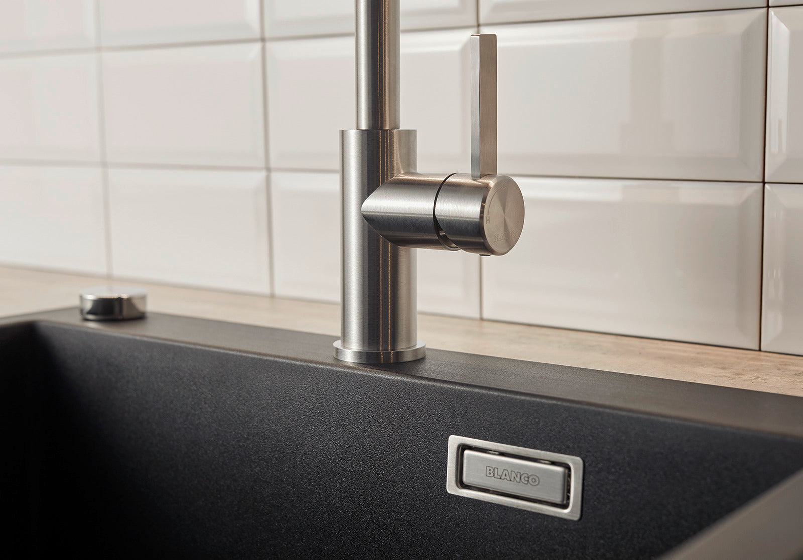 JANDORA kitchen faucet