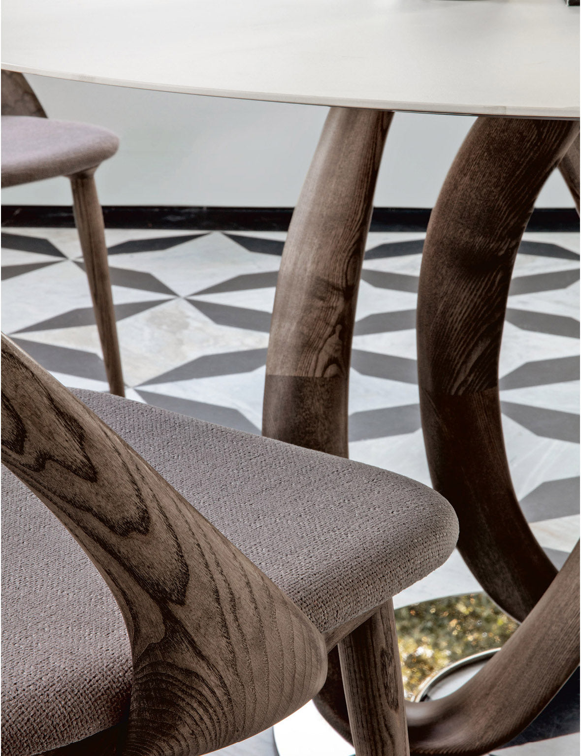 Mesa de comedor redonda Infinity