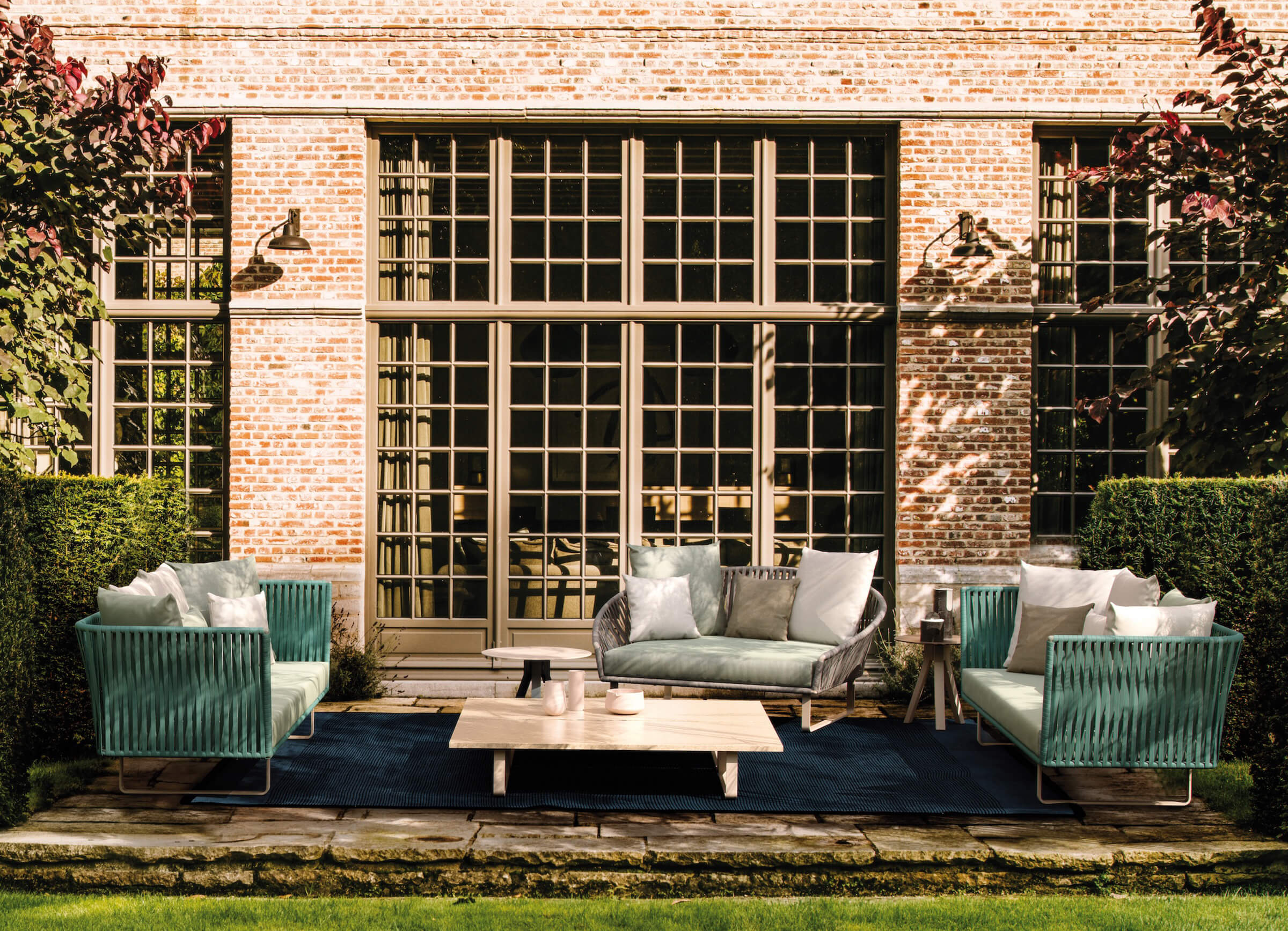 Bitta Bela Rope 2-seater sofa | 01C aluminum foot