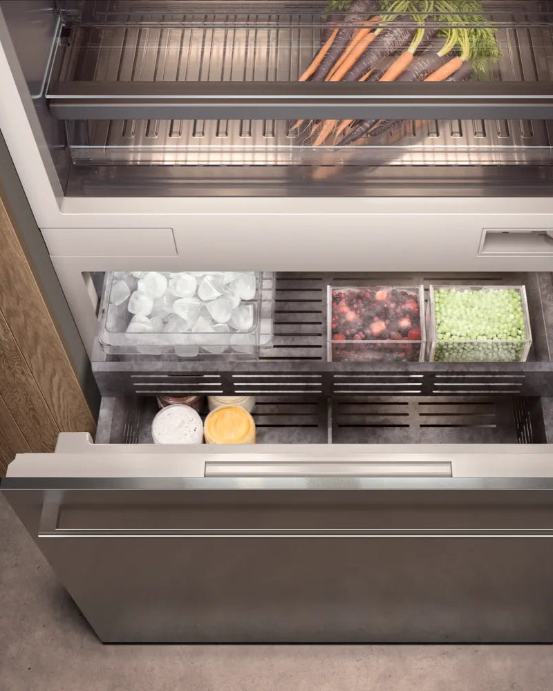 Vario Refrigerator-Freezer 212.5 x 90.8 cm SoftClose with Fixed Door 400 Series