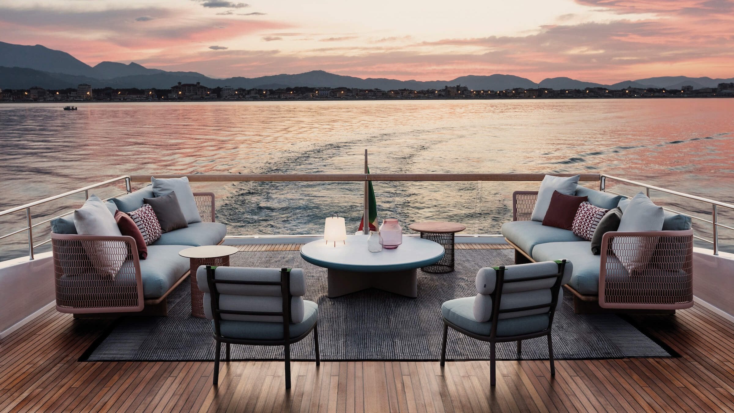 Objects cushion 37x47.5 cm