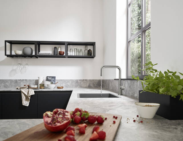 Single-lever kitchen mixer U 220, 1 jet Talis M54