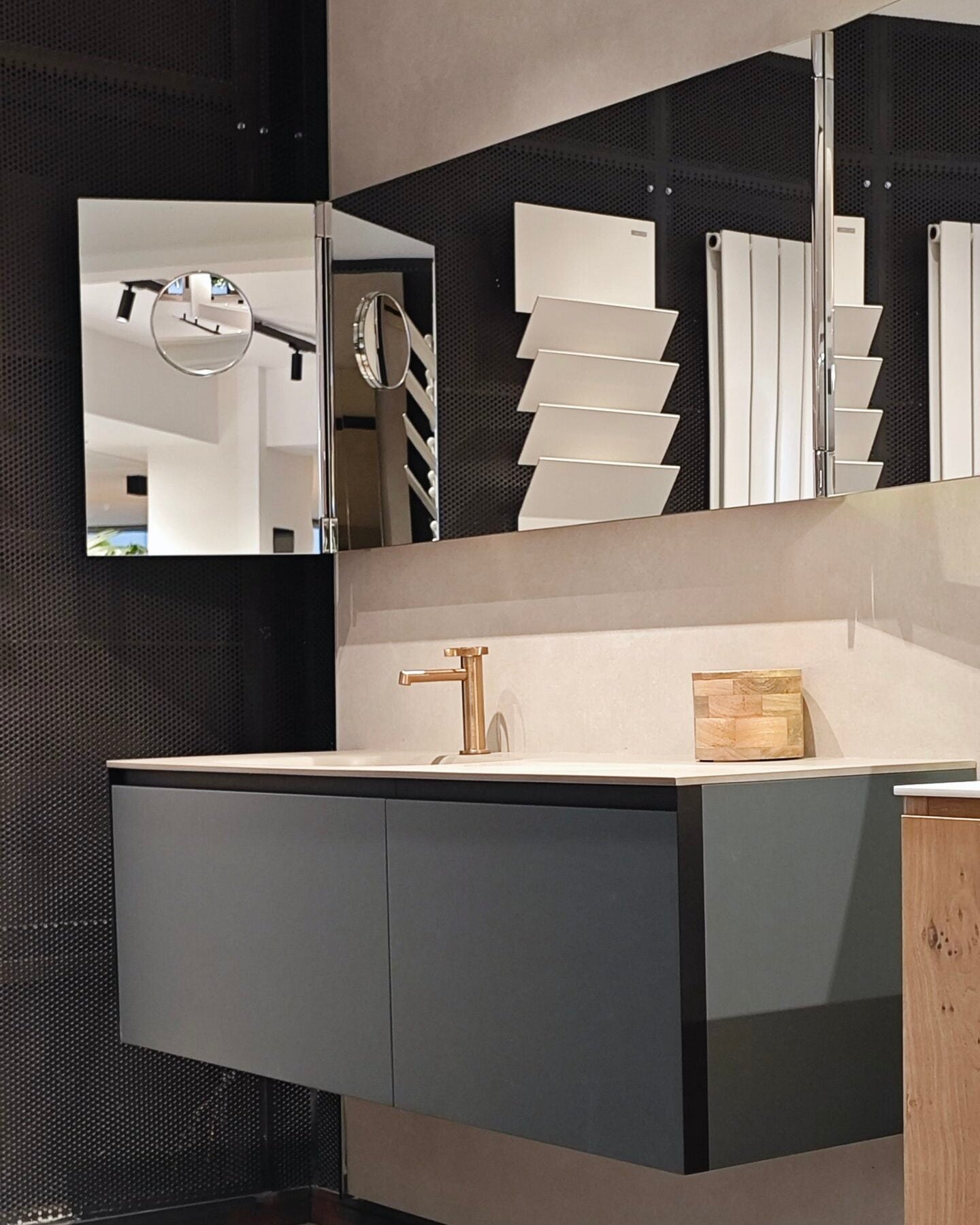 MUEBLE STRATO PLOMO