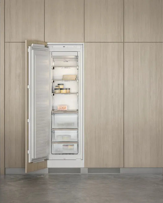 Vario Freezer 177.2 x 55.8 cm SoftClose with Fixed Door 200 Series