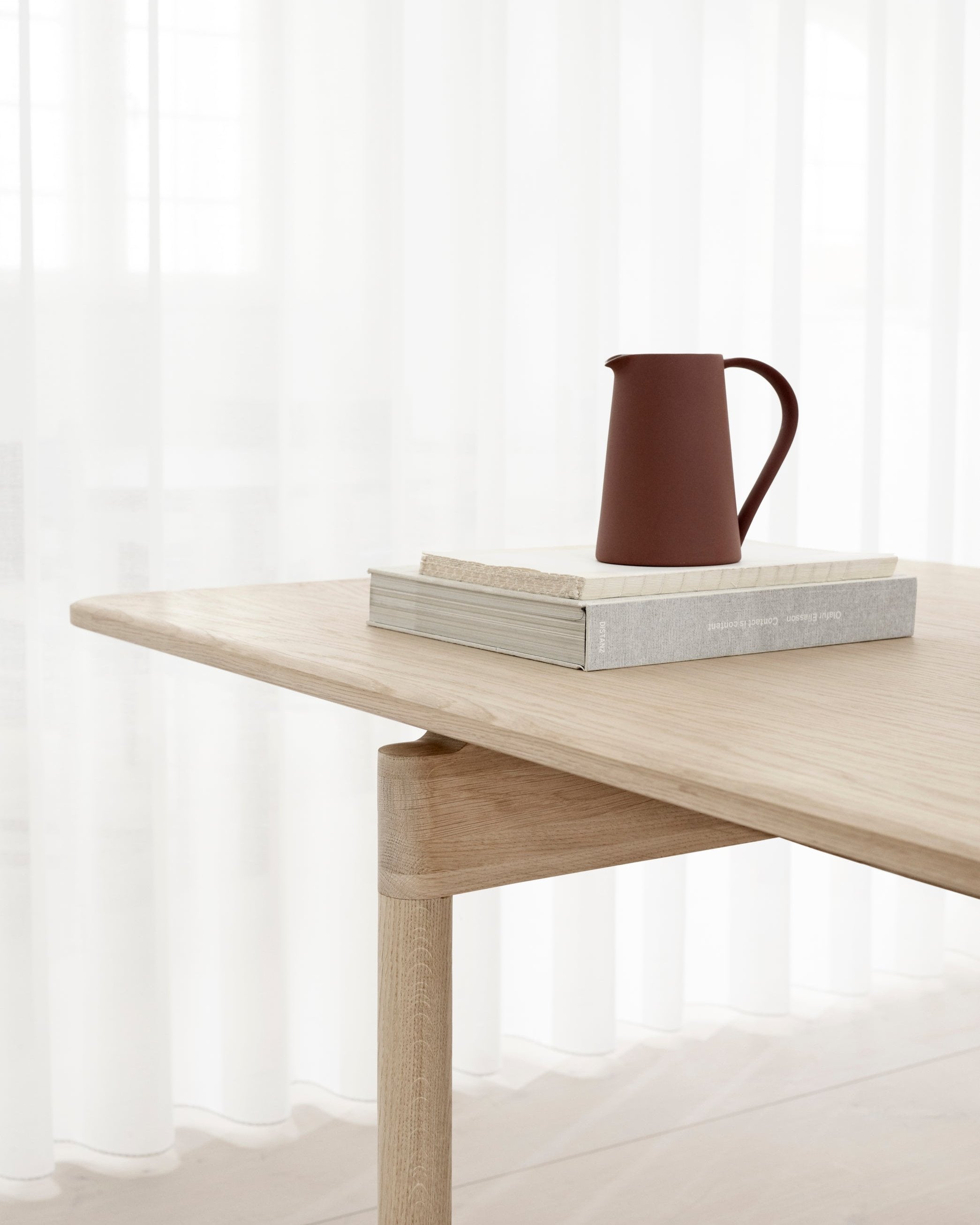 Mesa de comedor Post