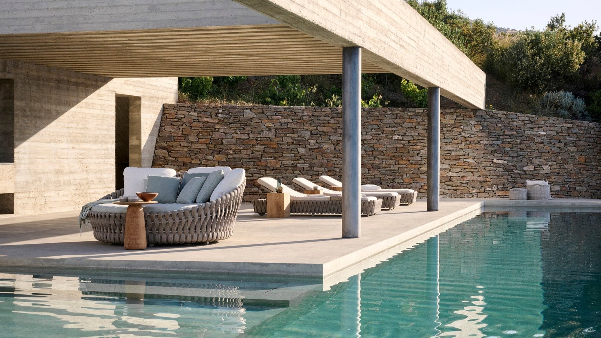 Tosca Outdoor Sofa Bed