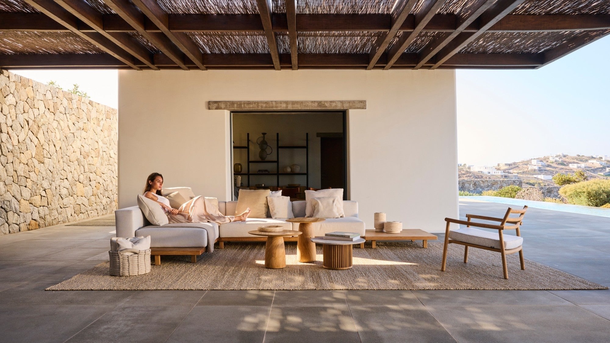 Ukiyo outdoor club chair