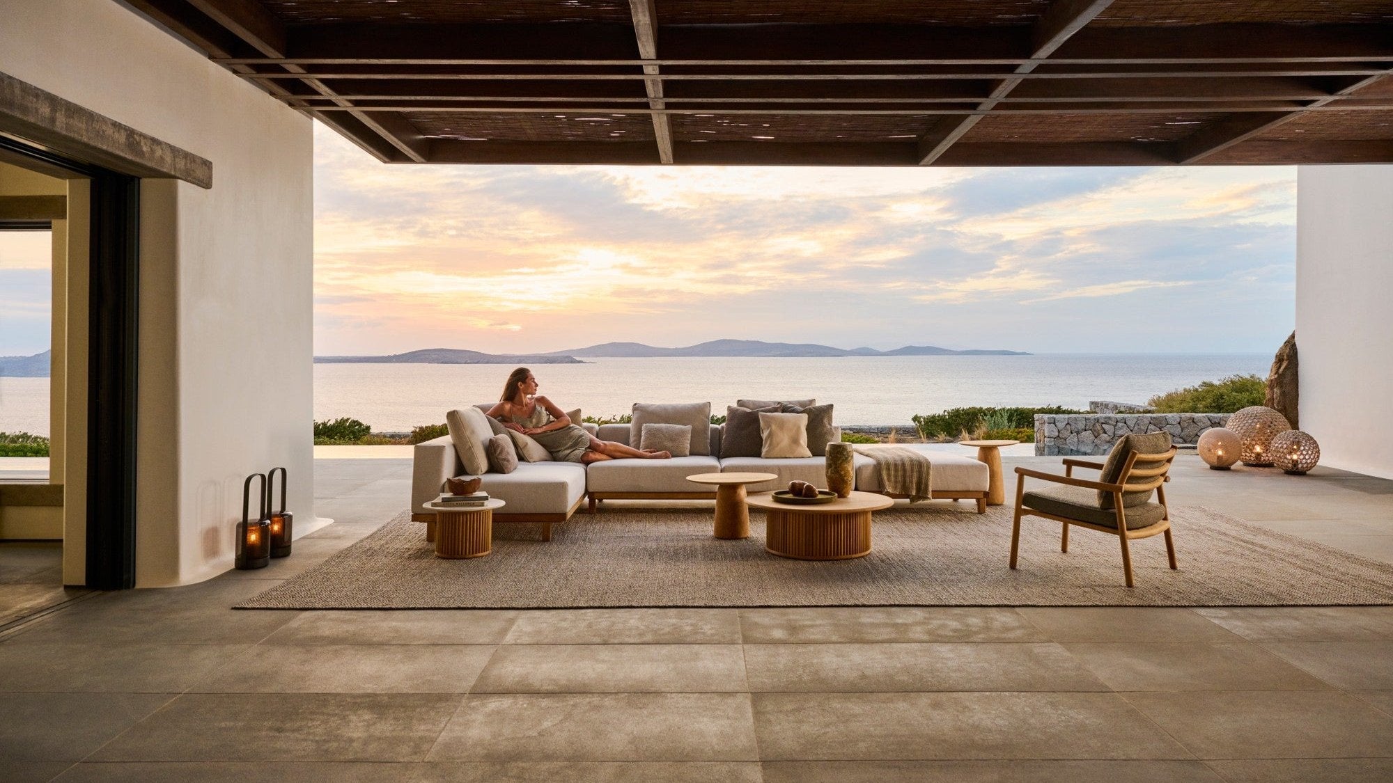 Ukiyo outdoor club chair