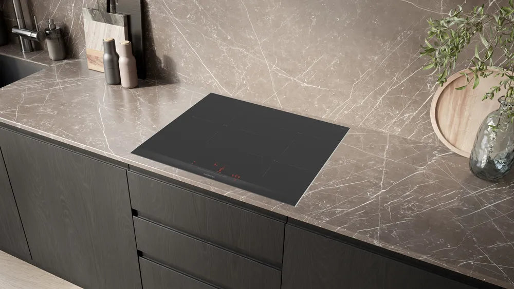60 cm induction hob in black, with profiles