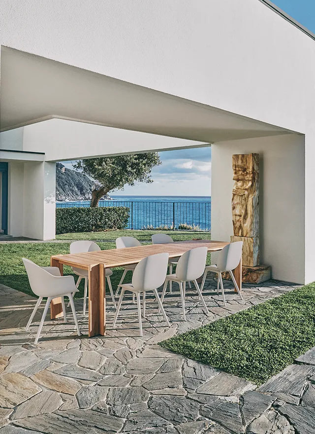 Beetle outdoor dining chair