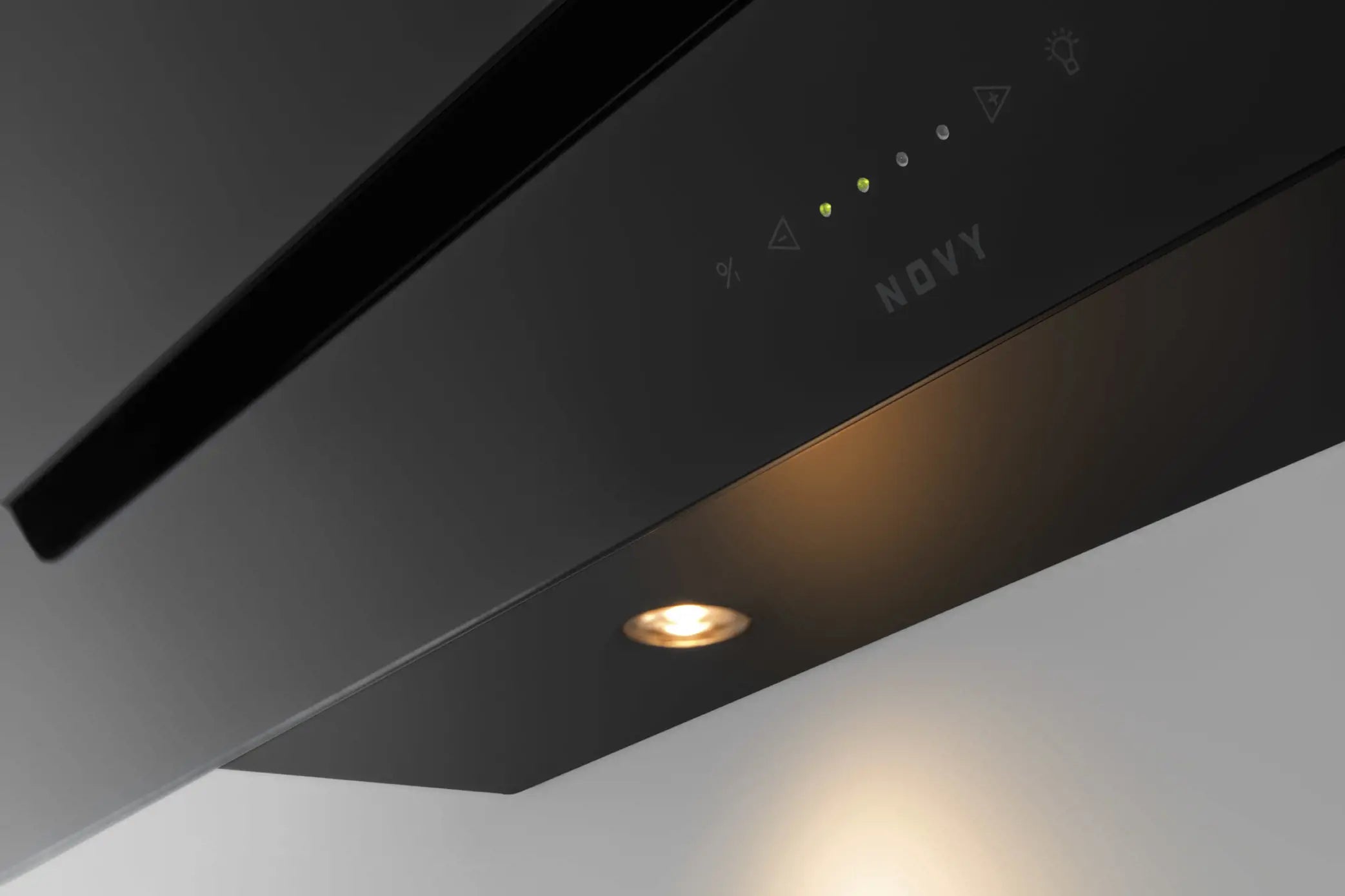 Novy Vision 7833 90cm Wall Hood | Black