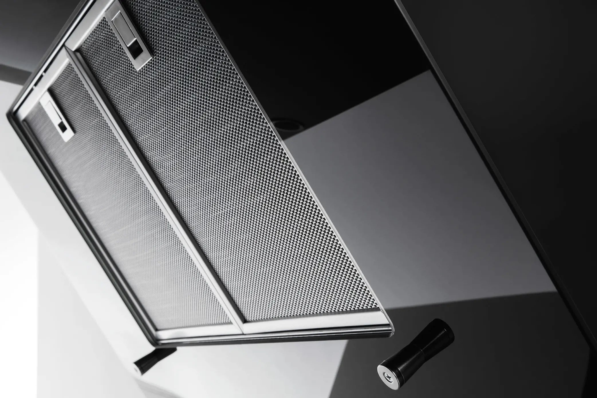 Novy Vision 7833 90cm Wall Hood | Black