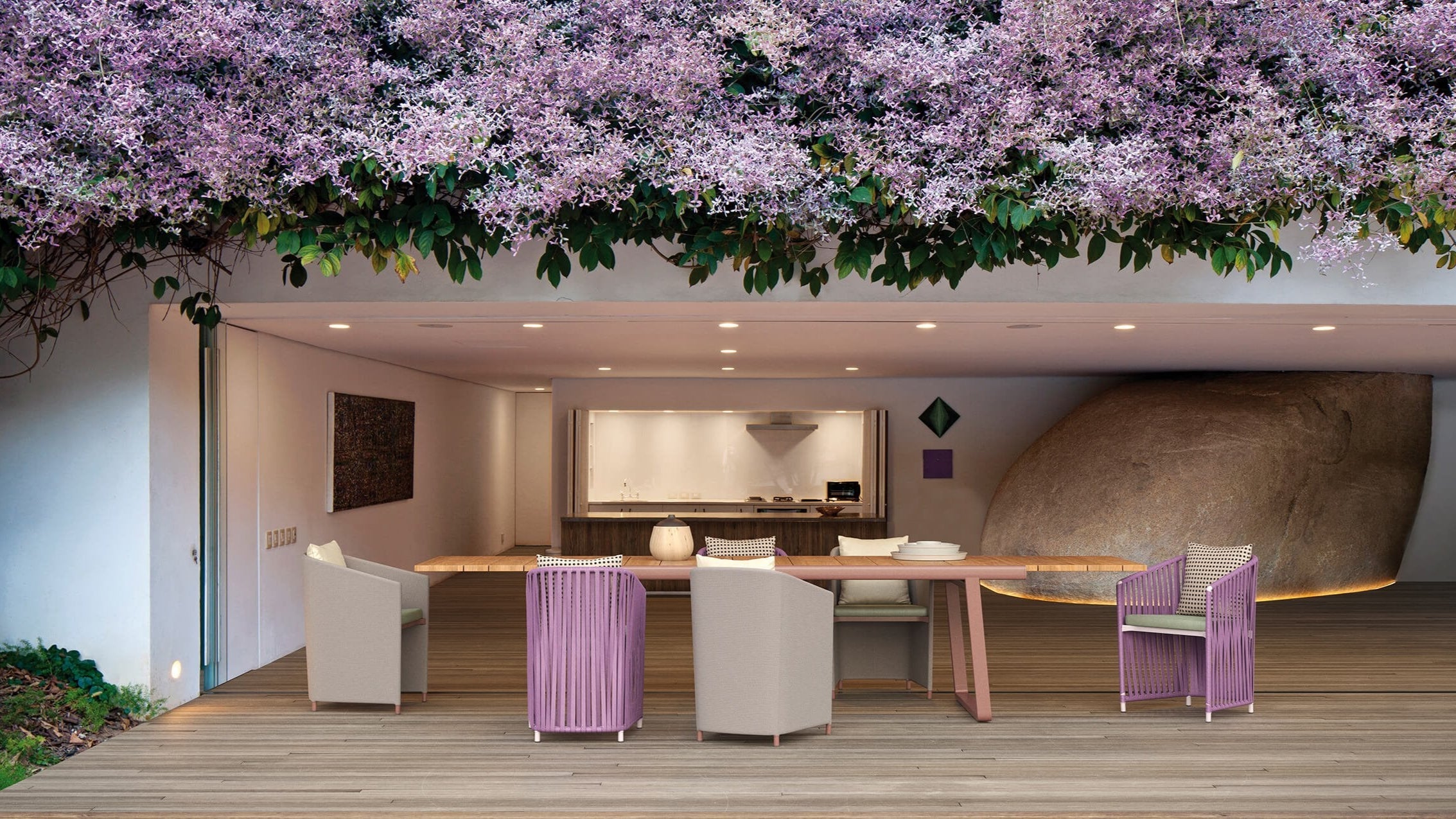 Bitta Lounge extendable dining table for 8-12 people