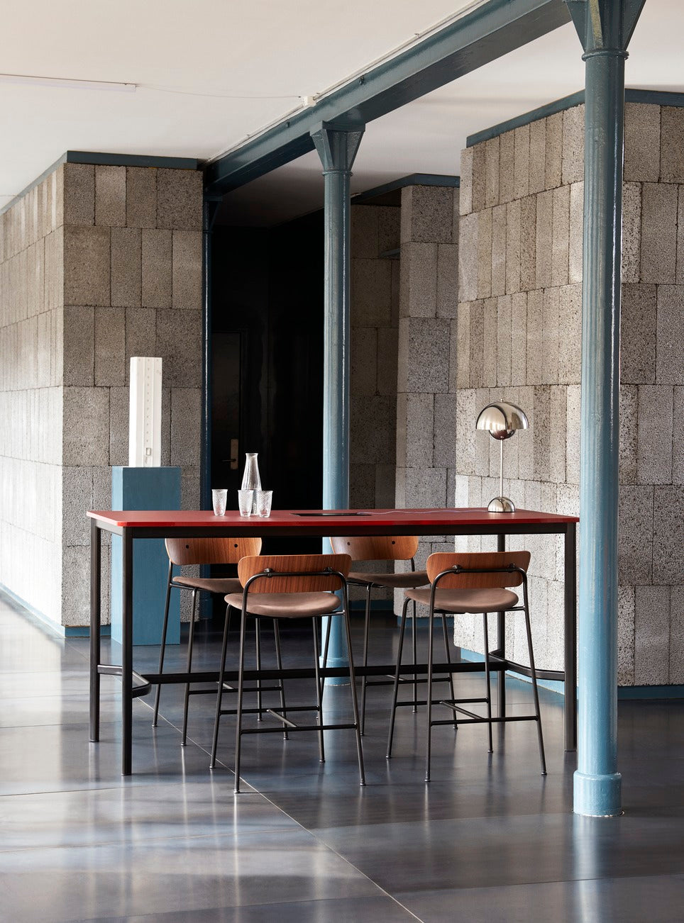 Flowerpot VP3 table lamp