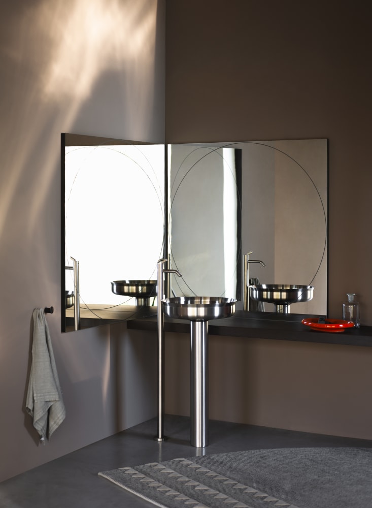 Double Season Mirror