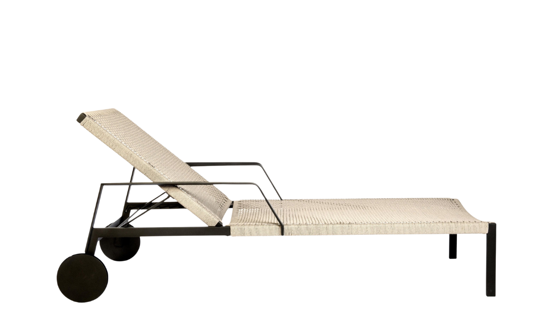 Nodi outdoor lounger