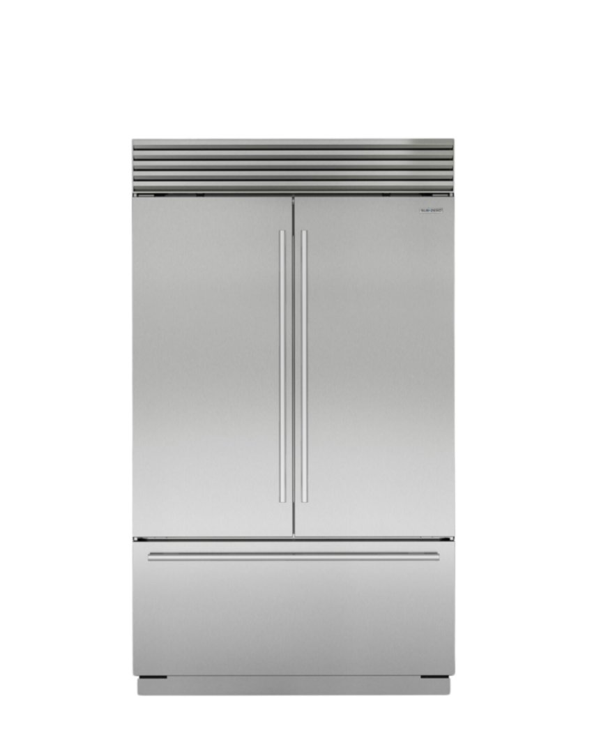 Sub-Zero French Door refrigerator-freezer with tubular handle