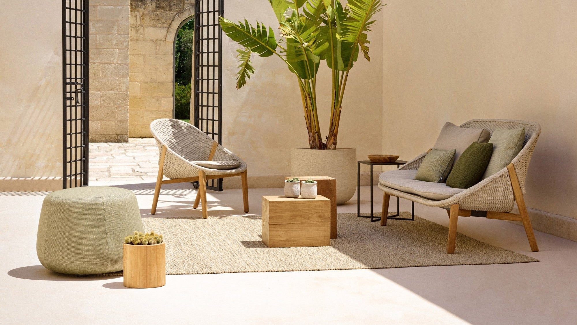 Mesa auxiliar de exterior Roots