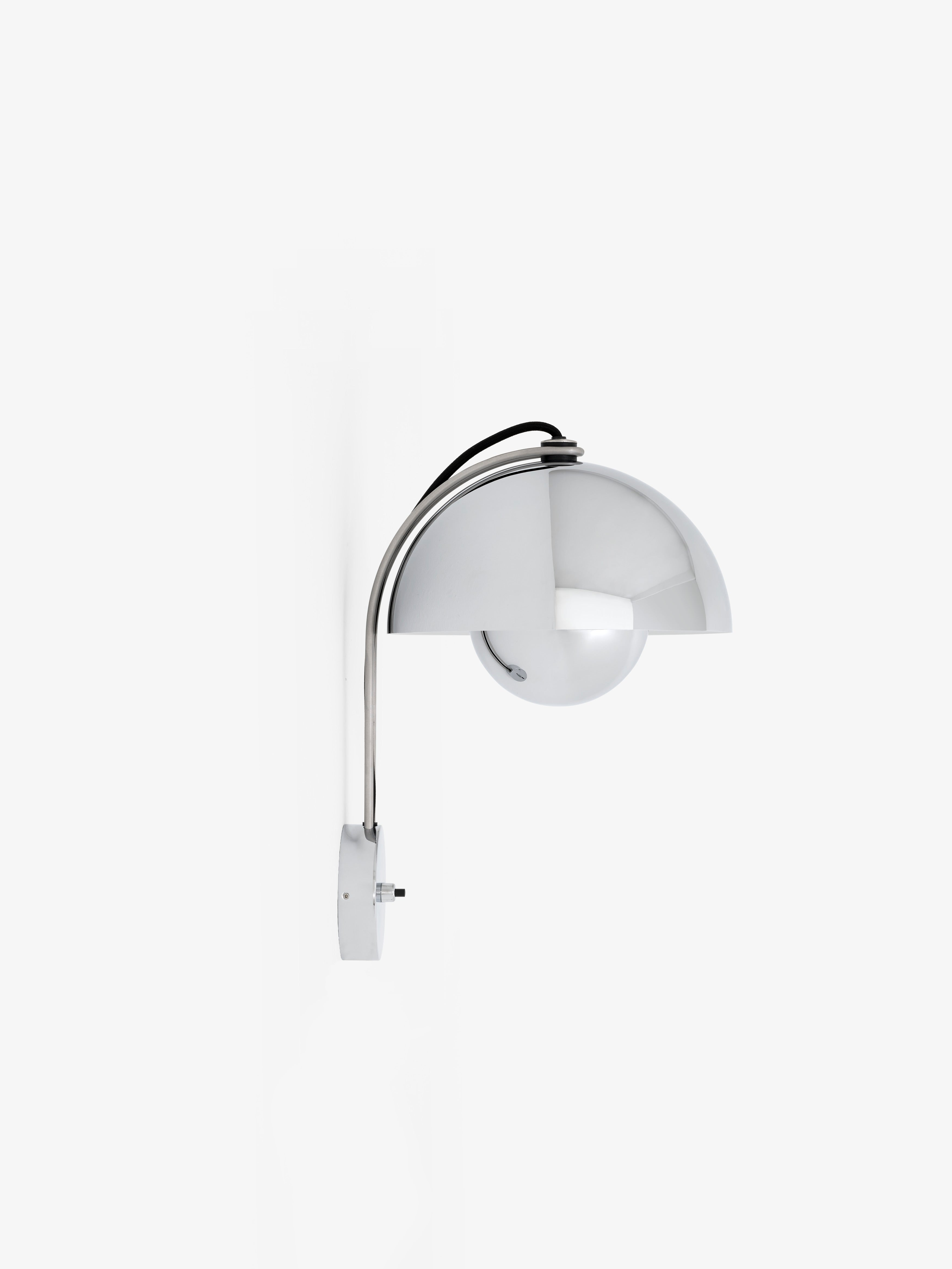 Flowerpot VP8 wall light