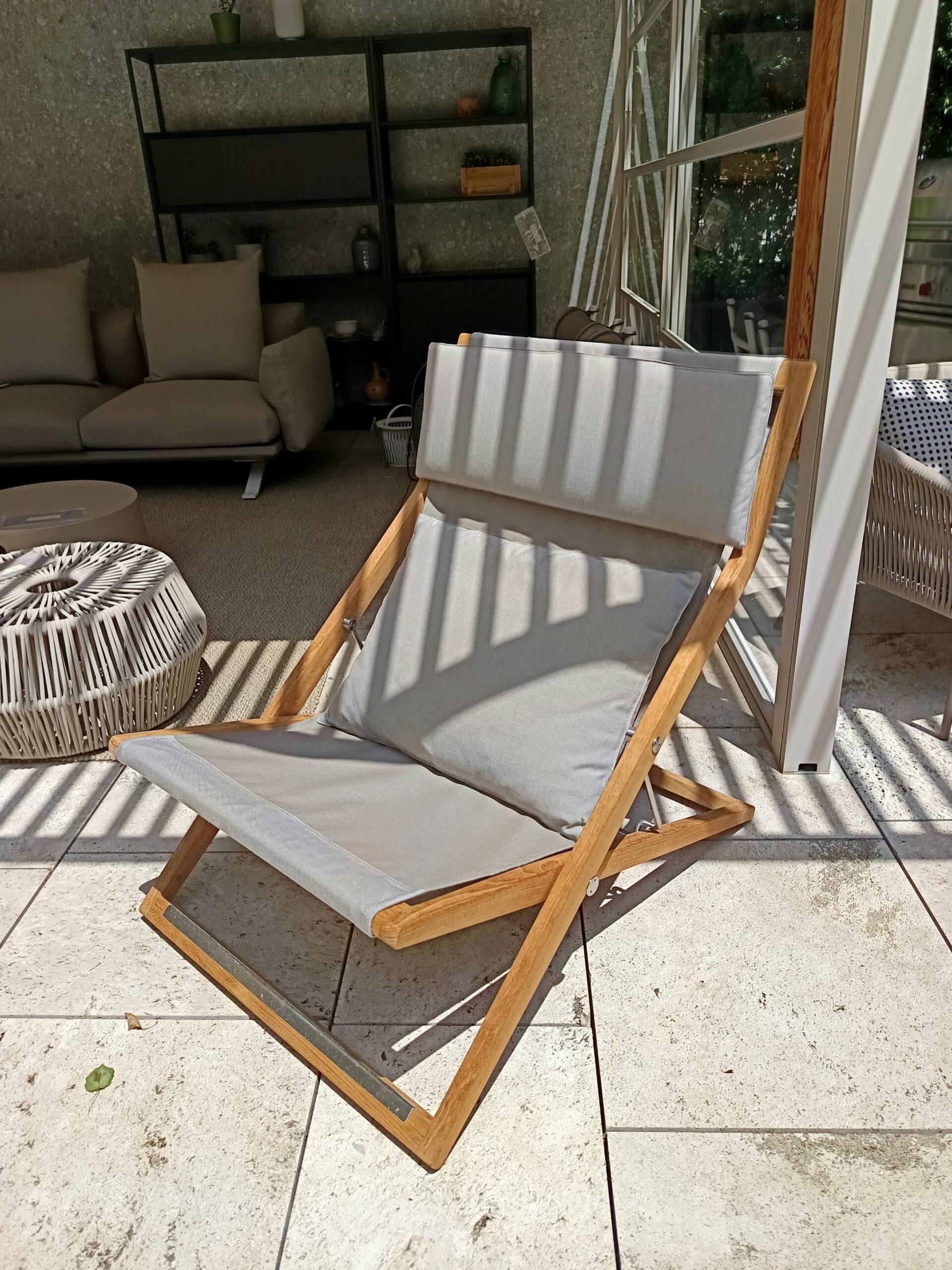 DEDON 'SEAYOU' FOLDING CHAIR