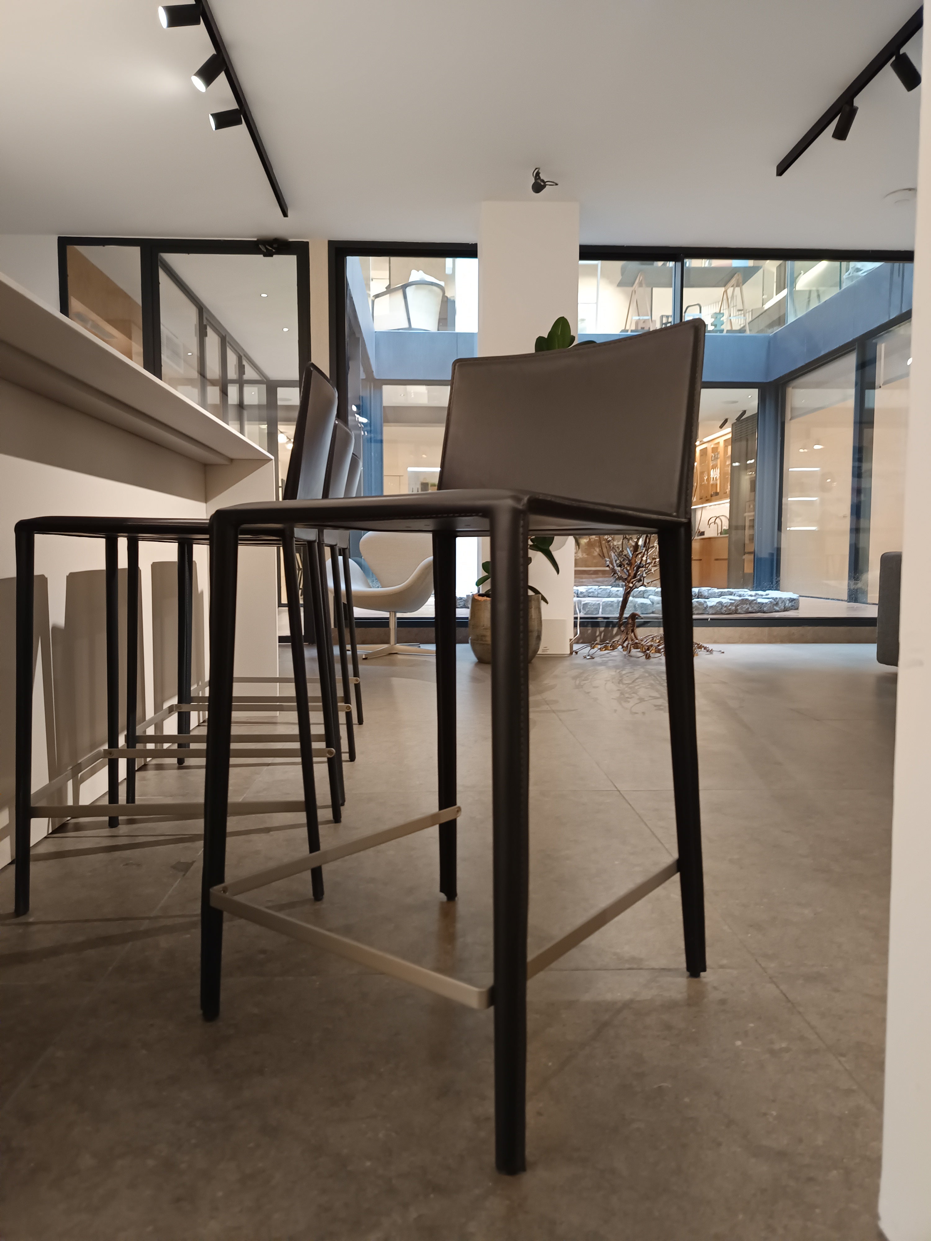 TABURETE NORMA ARPER