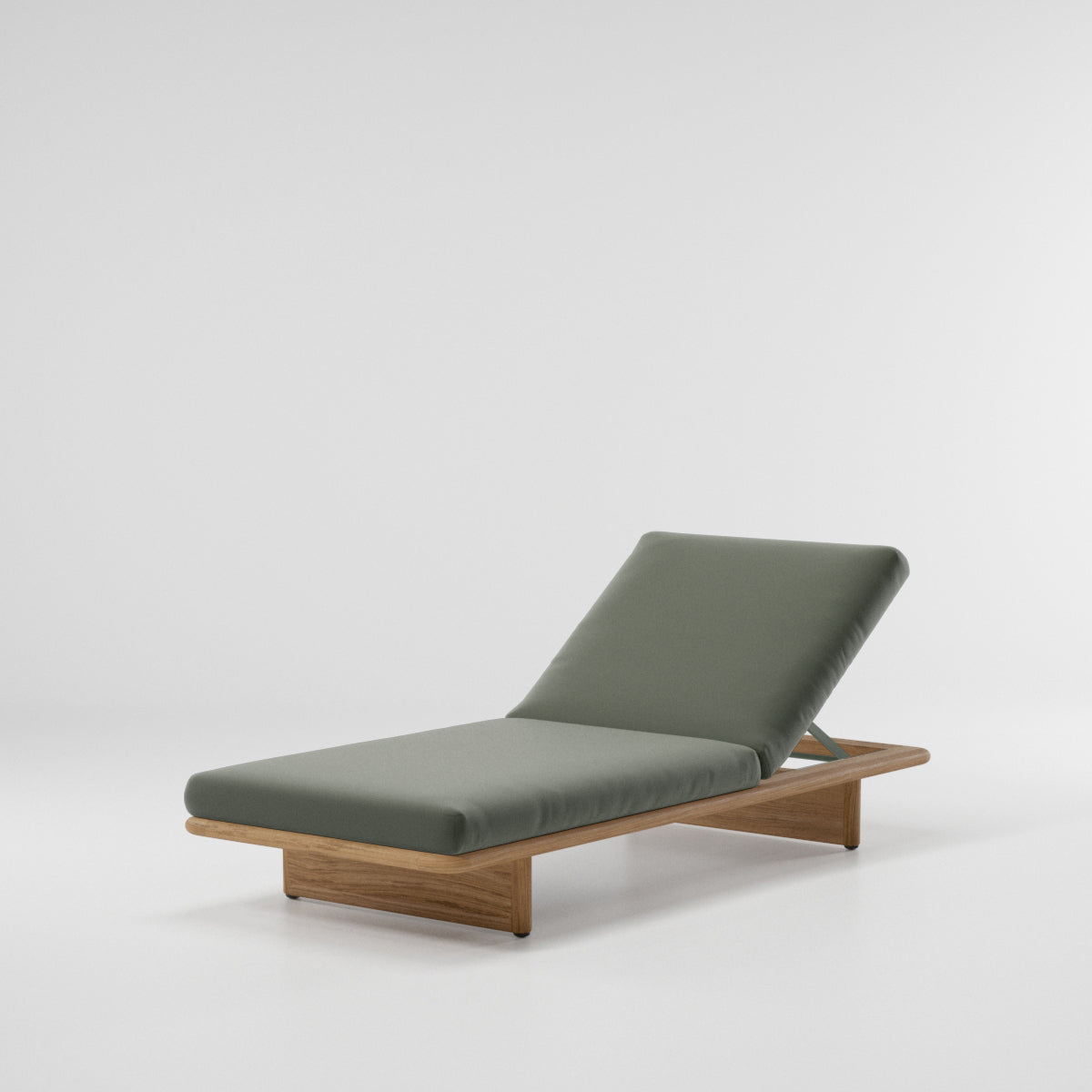 Peppercorn Terrain Elements Mesh Outdoor Lounger | 20L