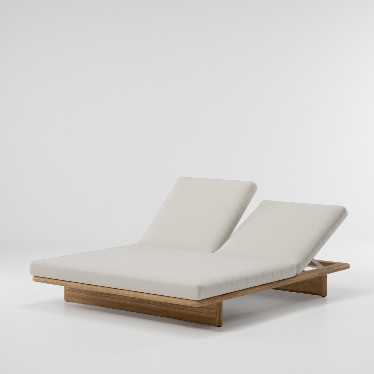 Mesh Double Outdoor Lounger | 03L Snowcap Terrain Elements