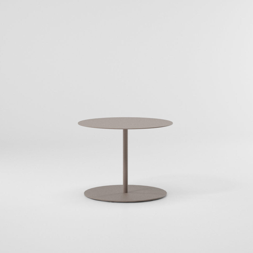 Objects side table without tray