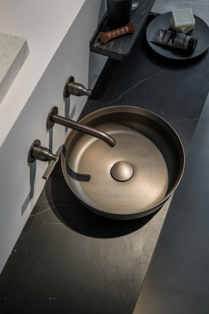 Undici Inox countertop washbasin