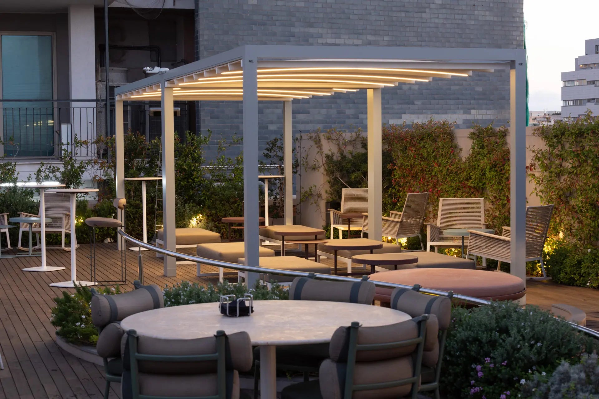 Pérgola Keplan
