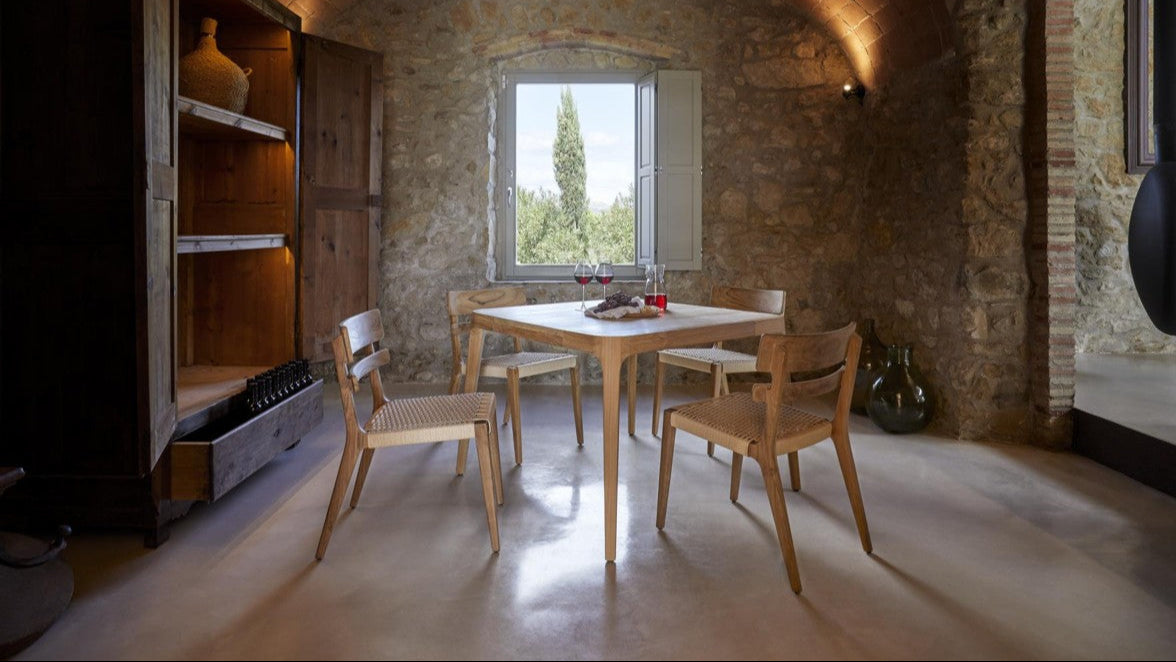 Mesa comedor cuadrada Paralel