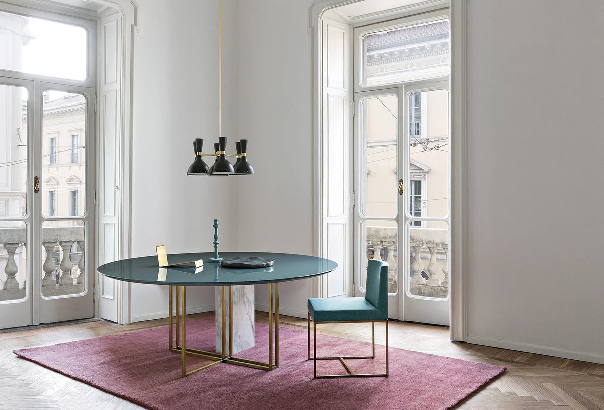 Mesa de comedor Plinto