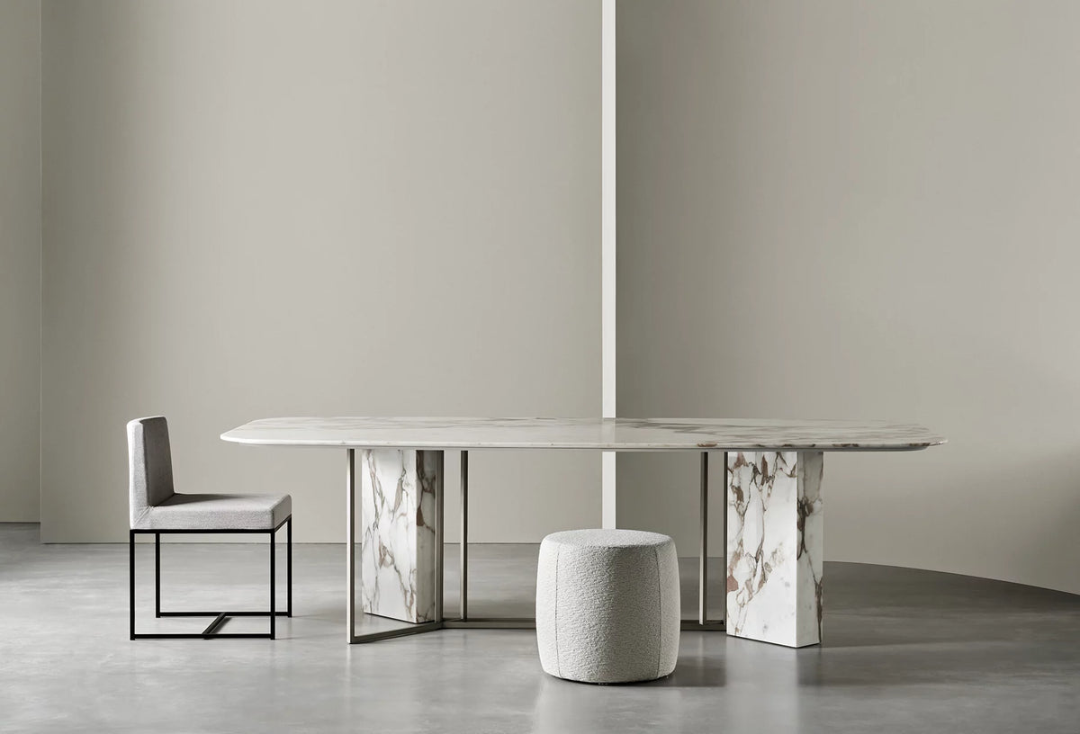 Mesa de comedor Plinto