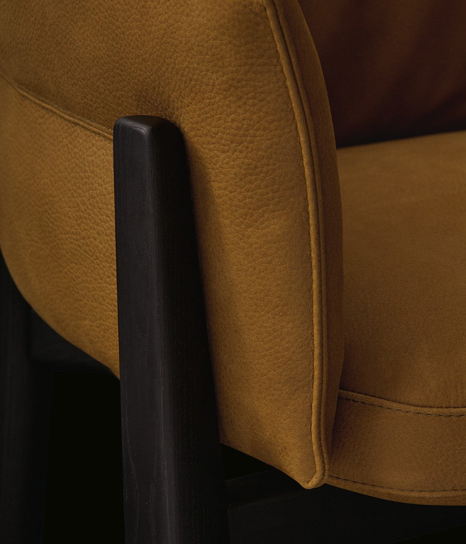 Leopold dining chair