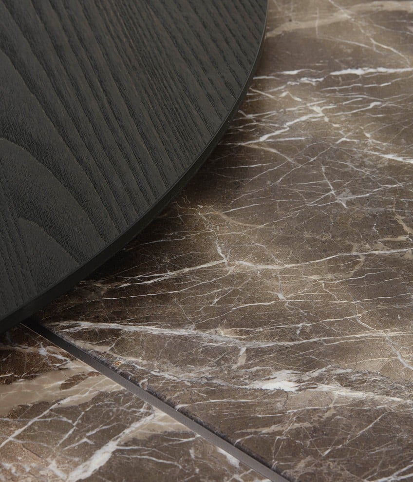 Concorde round dining table