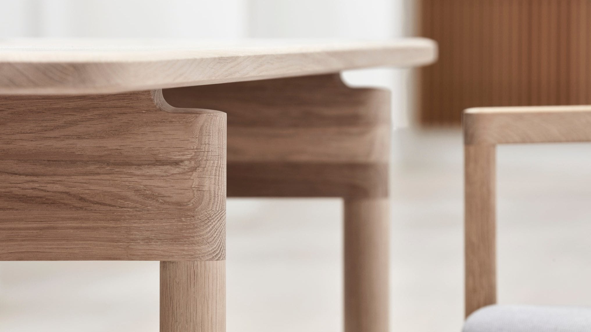 Mesa de comedor Post