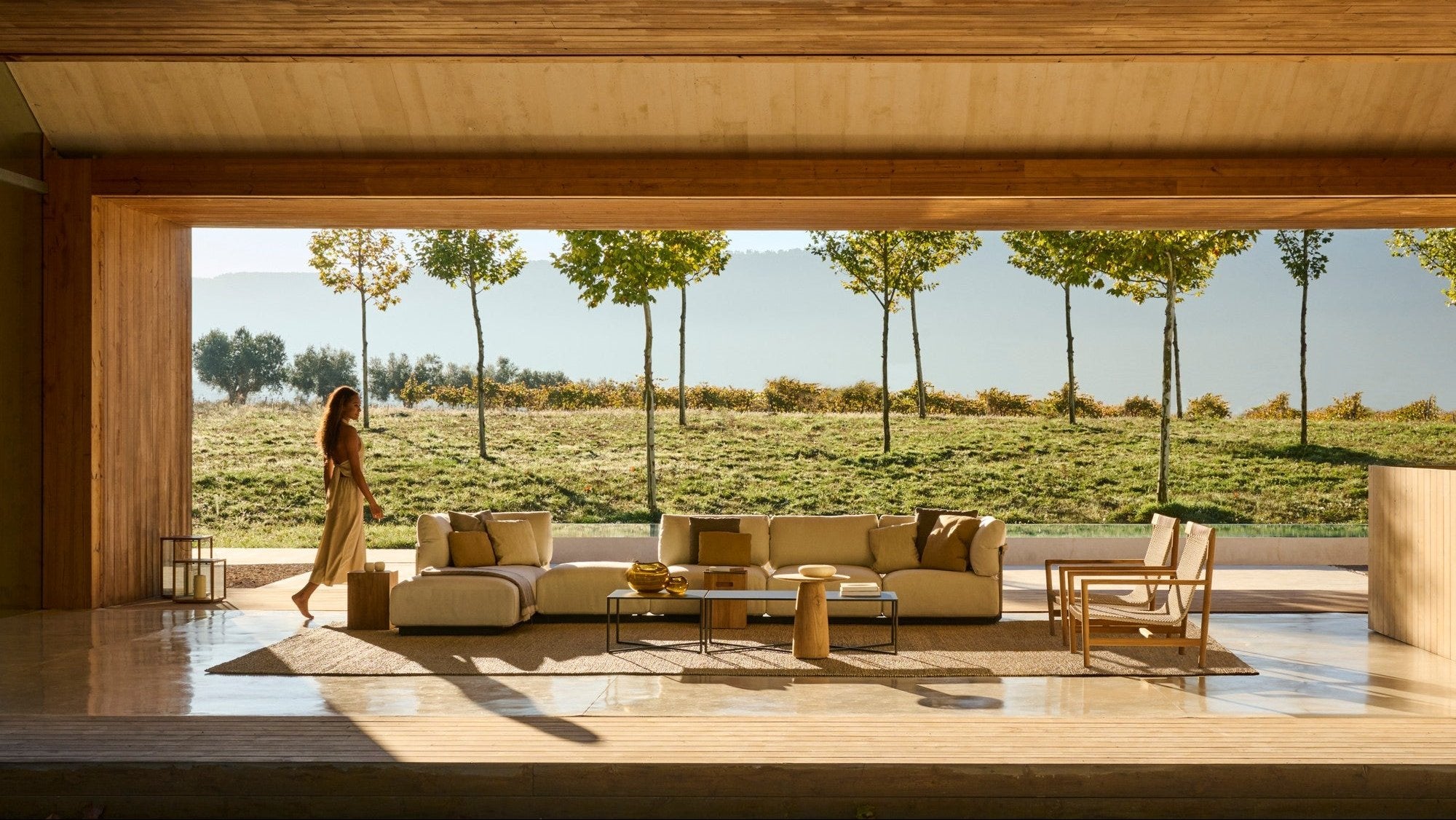 Amanu outdoor armchair