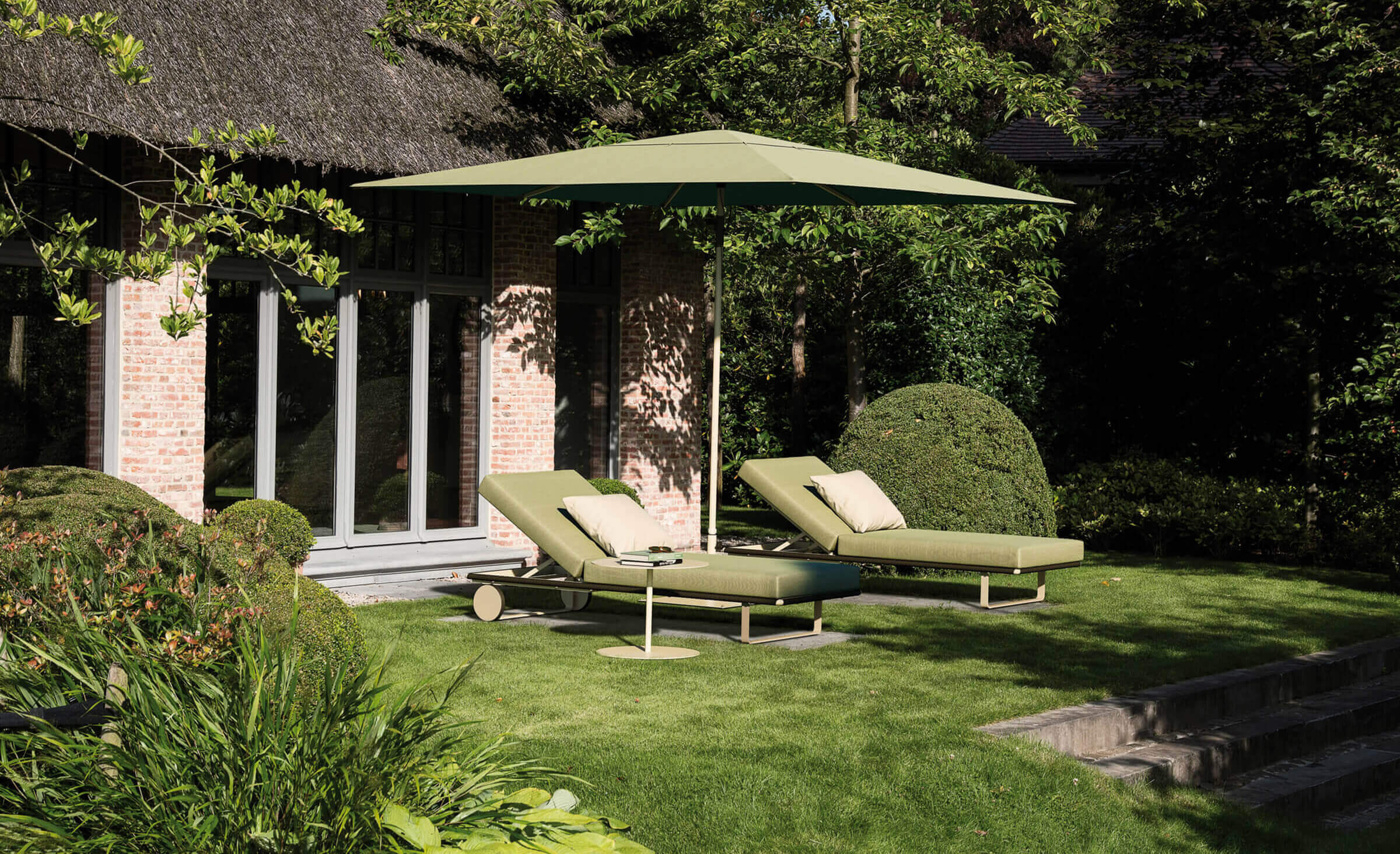 Tumbona para silla de terraza Bitta | Pie de teca T01 | Estructura Z01