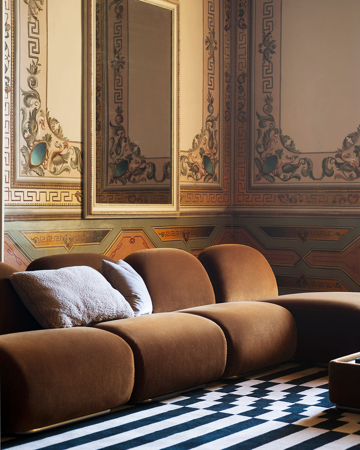 Victoria modular sofa