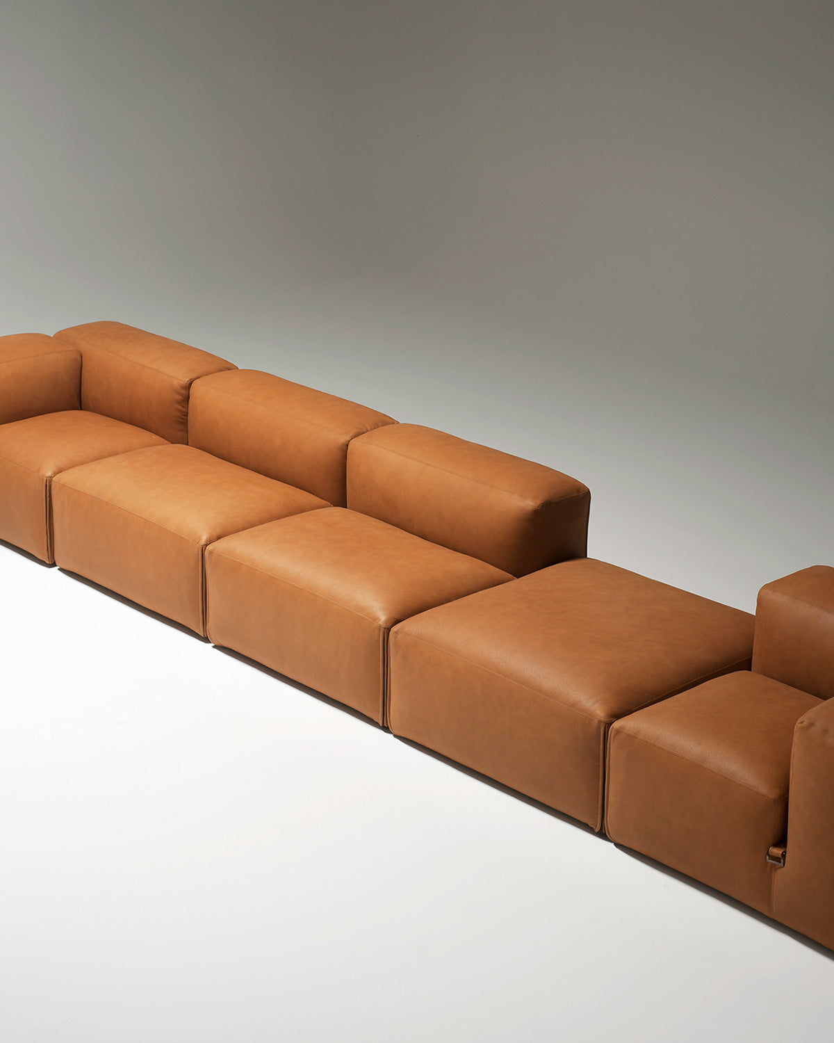 Le Mura sofa system