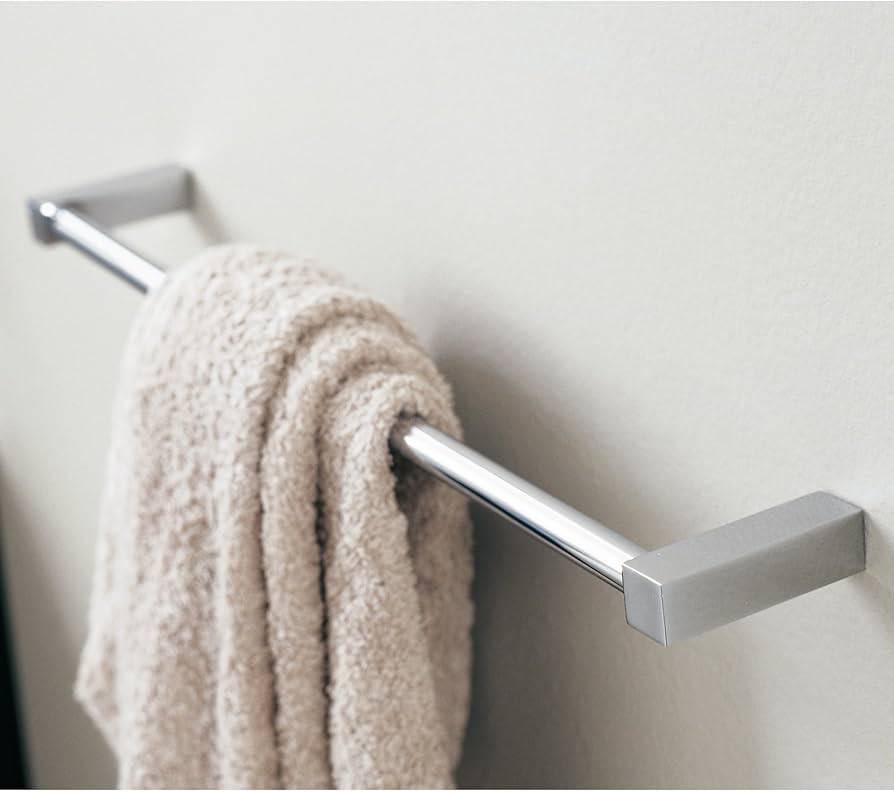 TOALLERO 'METRIC' POMDOR