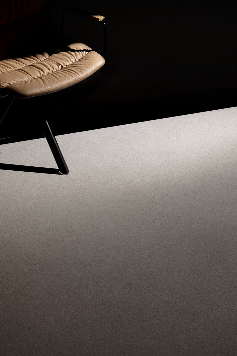 Noon porcelain flooring