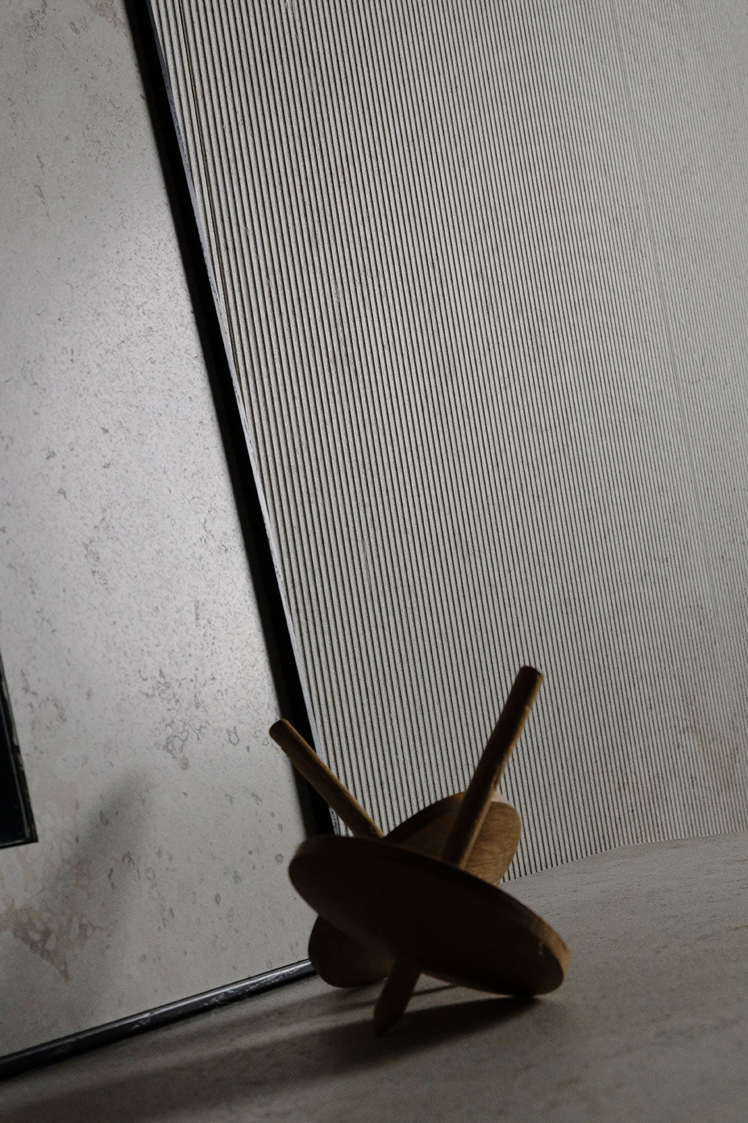 Verso Cross Cut porcelain flooring