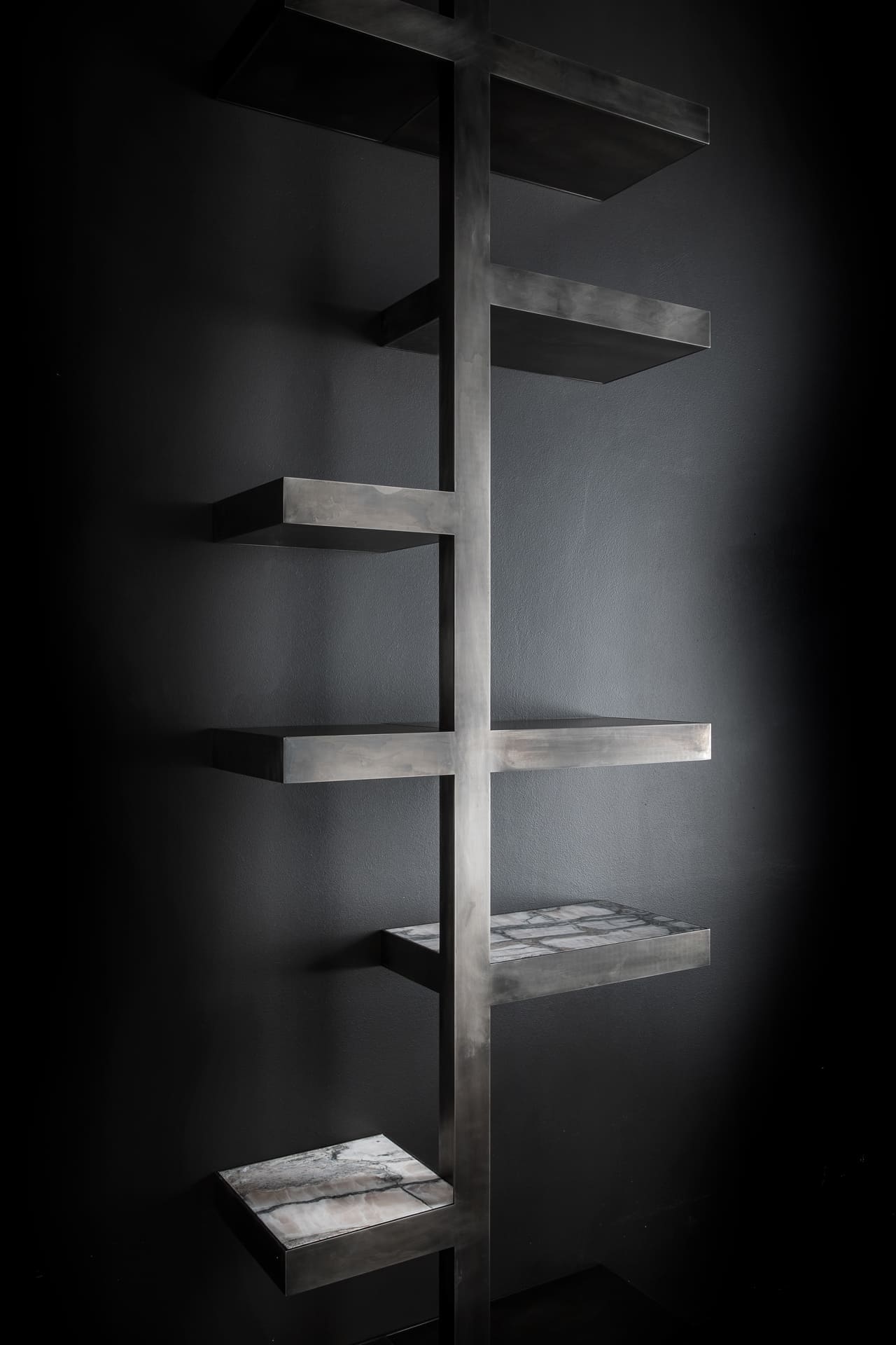 Unicode metal shelving