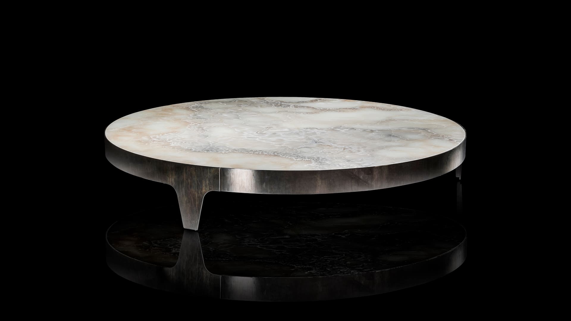 SR coffee table with stone surface