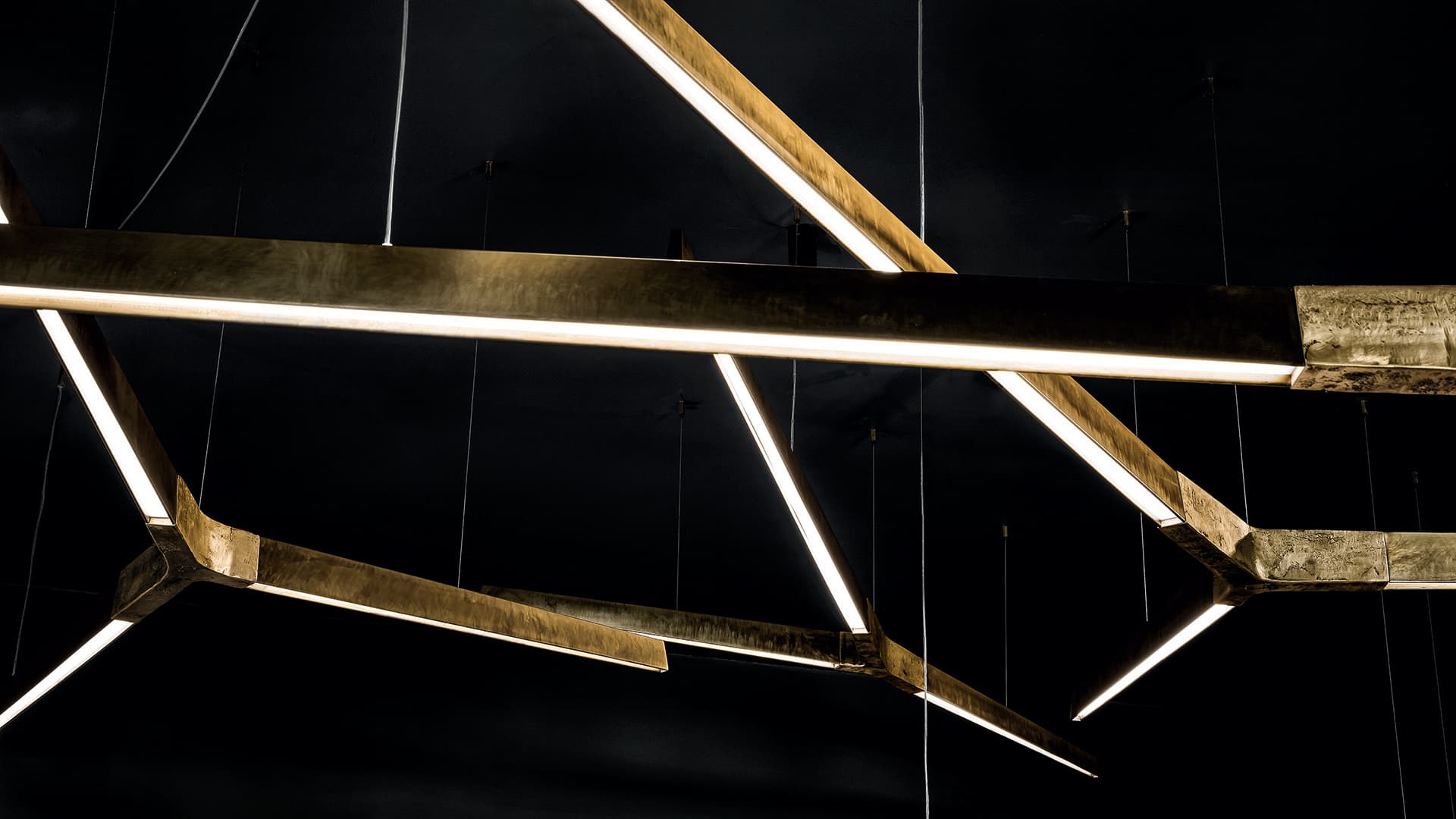 Starlight Horizontal Ceiling Lamp